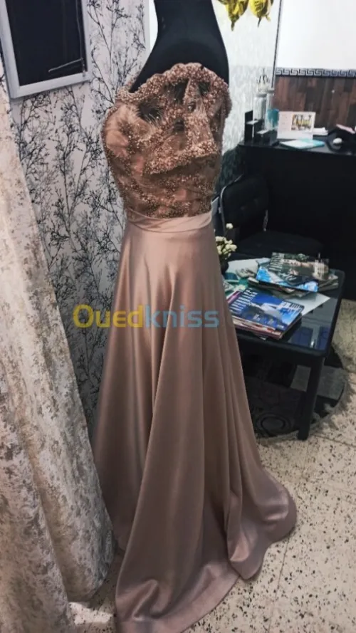 Haute couture, sur-mesure et retouches
