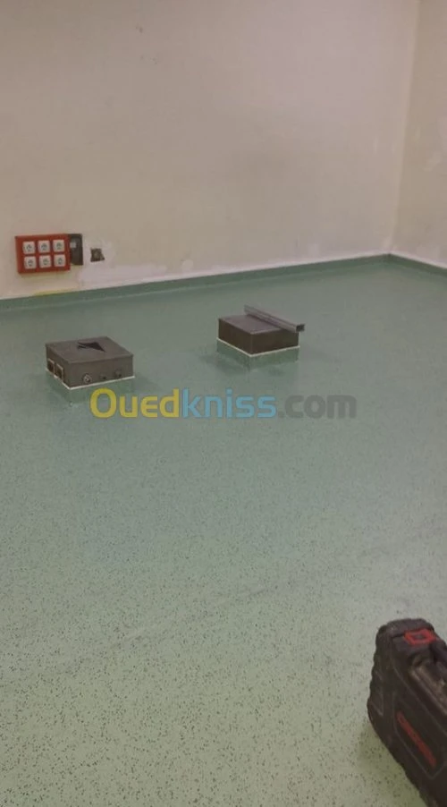 GERFLEX  MOQUETTE  papier peint Hôtel 