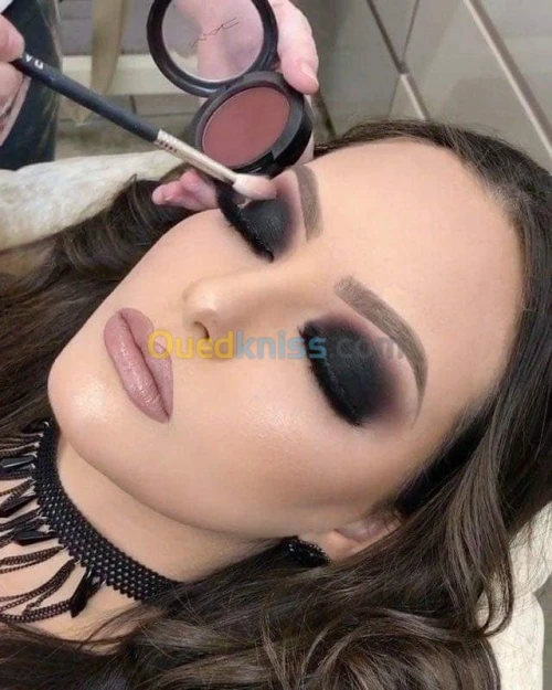 Formation coiffeur et maquillage