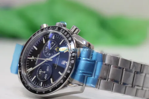Montres OMEGA Speedmaster ® 