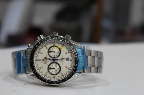 Montres OMEGA Speedmaster ® 