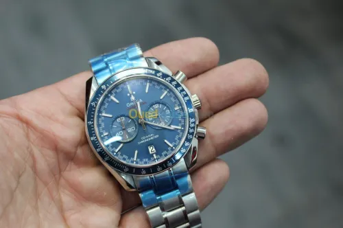 Montres OMEGA Speedmaster ® 