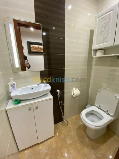 Location Appartement F4 Alger Hydra