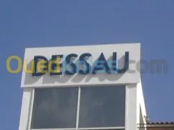 Enseignes lumineuses