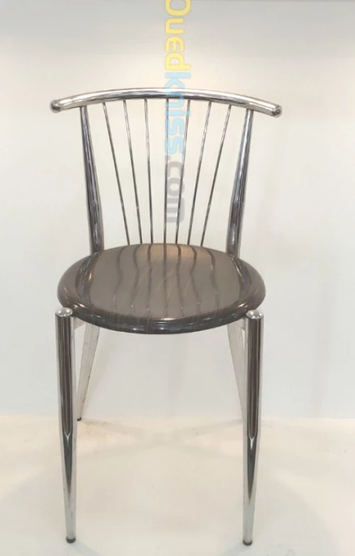 CHAISE ET TABLE POUR CAFETERIAS 