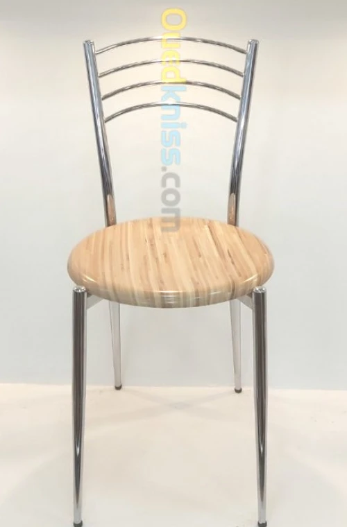 CHAISE ET TABLE POUR CAFETERIAS 