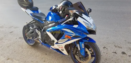 Suzuki Gsxr-750