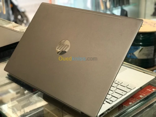 HP PAVILION i7 8ém 16G SSD HDD MX150