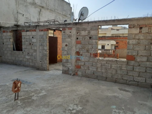 Vente Appartement F8 Tlemcen Souahlia