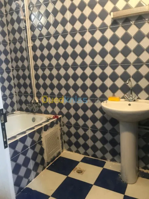 Location Appartement F3 Batna El madher