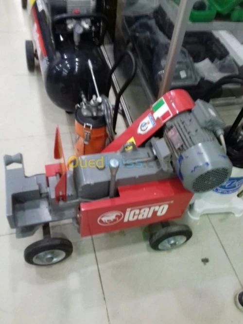 Coudeuse et cisaille