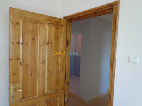 Vente Appartement F4 Relizane Oued rhiou