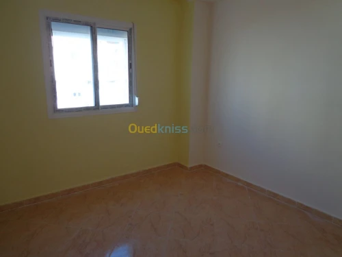 Vente Appartement F4 Relizane Oued rhiou