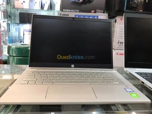 HP PAVILION 14 i5 8ém 8G 512SSD NVIDIA