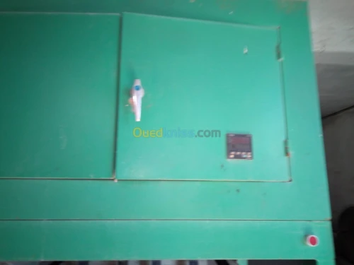 Fabrication de plateau d'oeuf