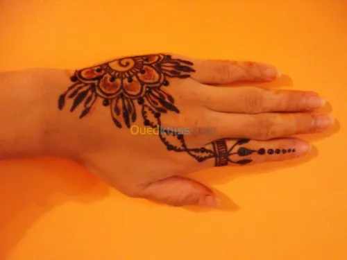 Tatoo henna pour vox fete 