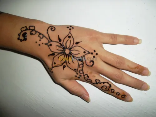 Tatoo henna pour vox fete 