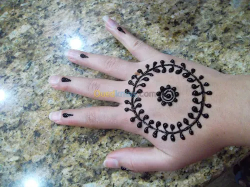 Tatoo henna pour vox fete 