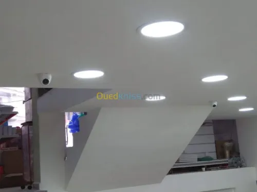 Installer des caméras de surveillance