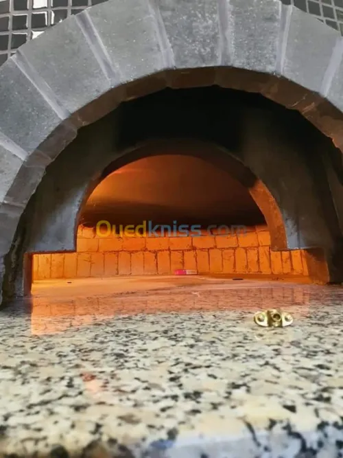 صناعة وبيع