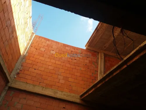 Vente Carcasse Mascara Ain fekan