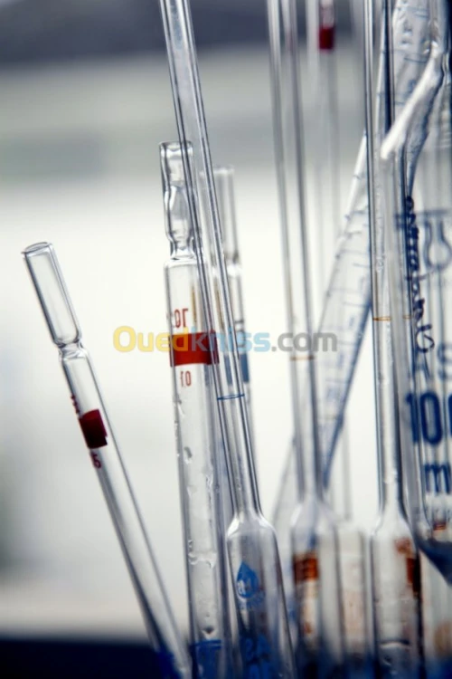 Produit chimique et equipement de labo