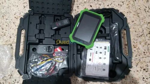 تكوين في برمجة مفاتيح السيارات