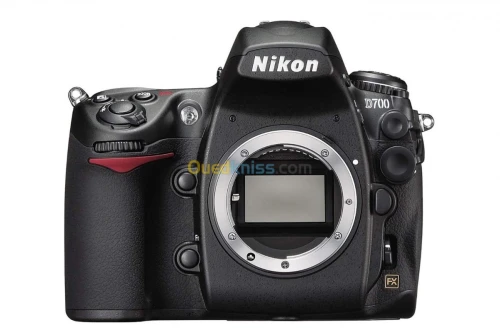 Nikon  D 700