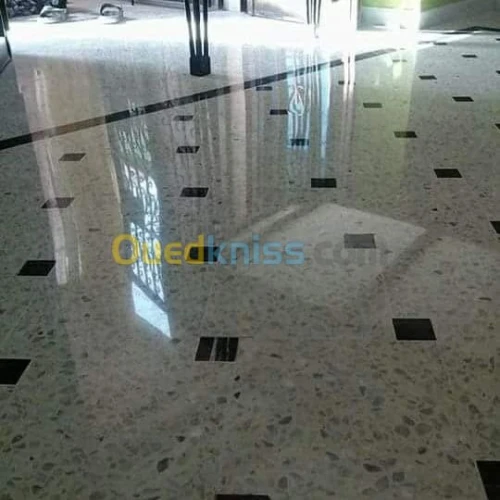 Ponçage et tustrage