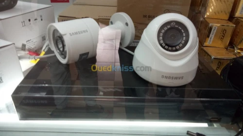 Camera de surveillance  system alarme