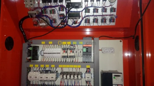 Machine de fabrication barquette alime