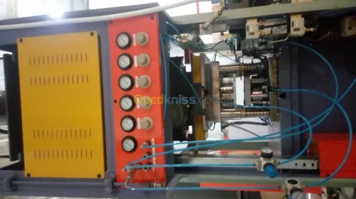 Machine de fabrication barquette alime