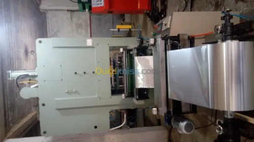 Machine de fabrication barquette alime