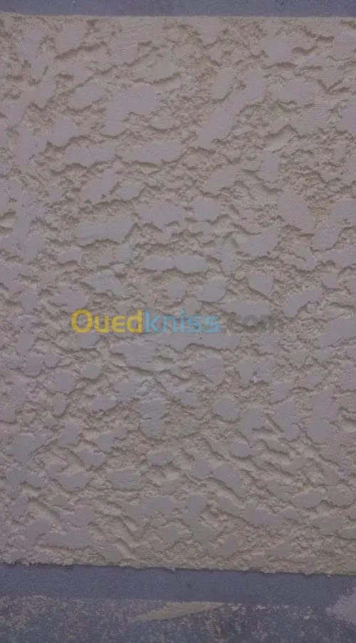 Décoration extérieure monocouche 