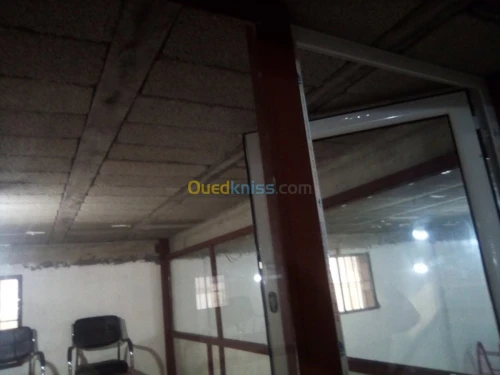 Bureau pour hangars et dépôt