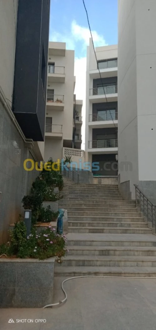 Location Appartement F4 Alger El biar