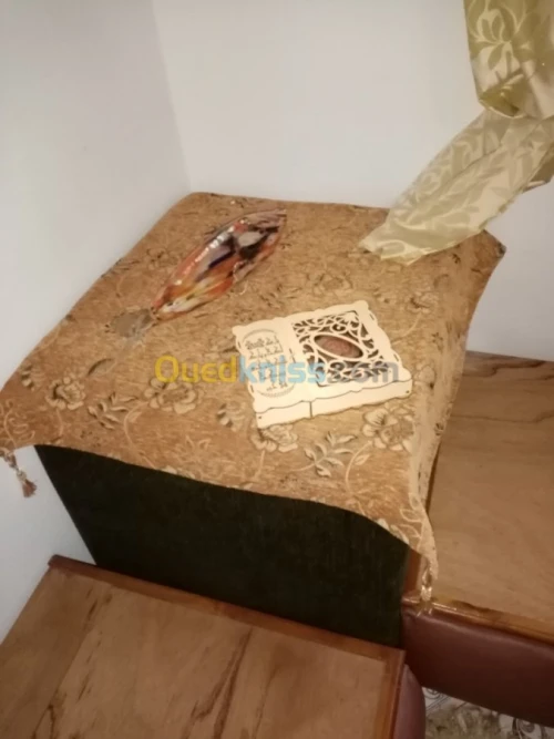 Banquettes +tables de coins 