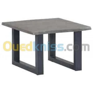 Table gigogne / table simple / 