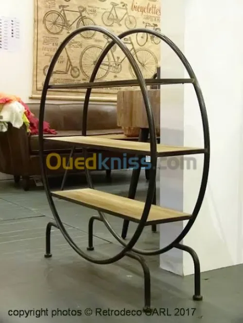 Table gigogne / table simple / 