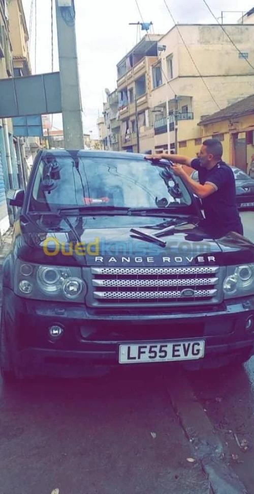 بيع و تركيب زجاج السيارات و المركبات 