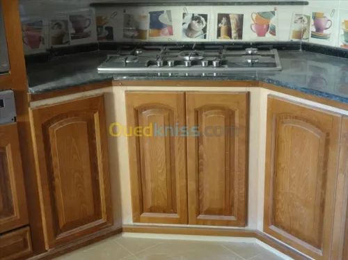 Cuisine sur commande en hetre Massif 