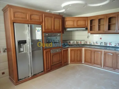 Cuisine sur commande en hetre Massif 