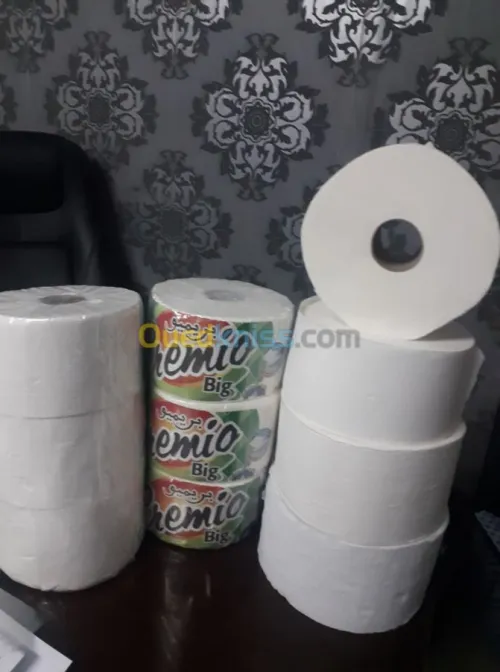 CHERCHE DES DISTRIBUTEURS