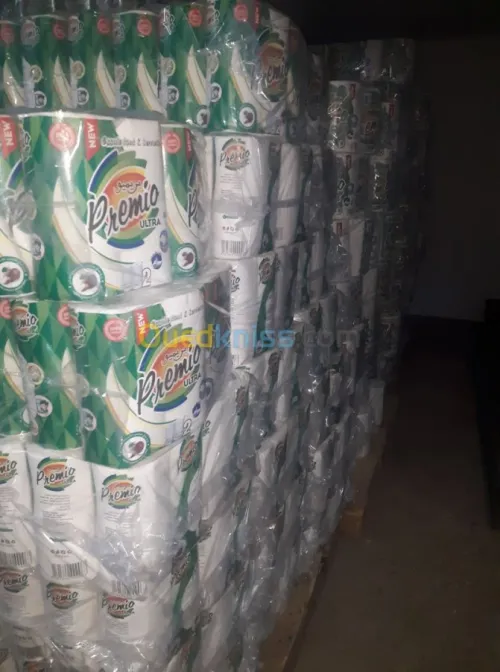 CHERCHE DES DISTRIBUTEURS