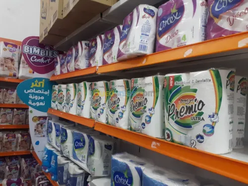 CHERCHE DES DISTRIBUTEURS