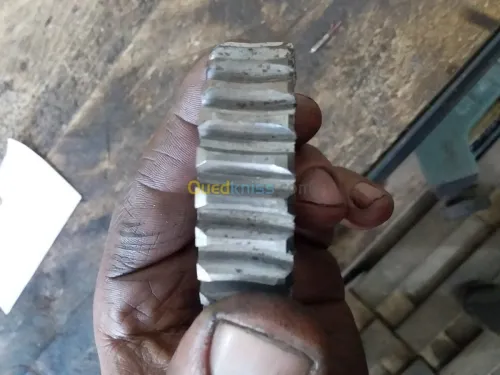 Fabrication des pièces de précision 