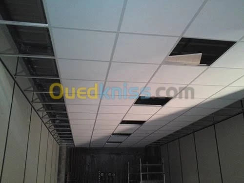 Faux plafond démontable 