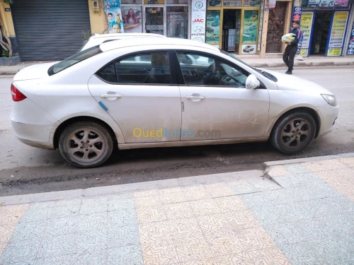 JAC B CLASS 2012 