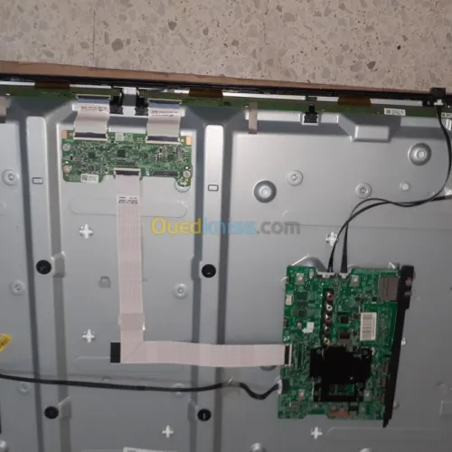 SAMSUNG 49 N5300 