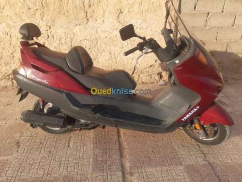 Yamaha 250cc majesty